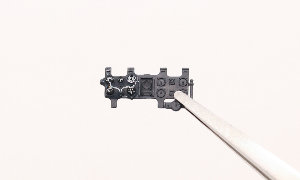 マークソフターを少量塗布