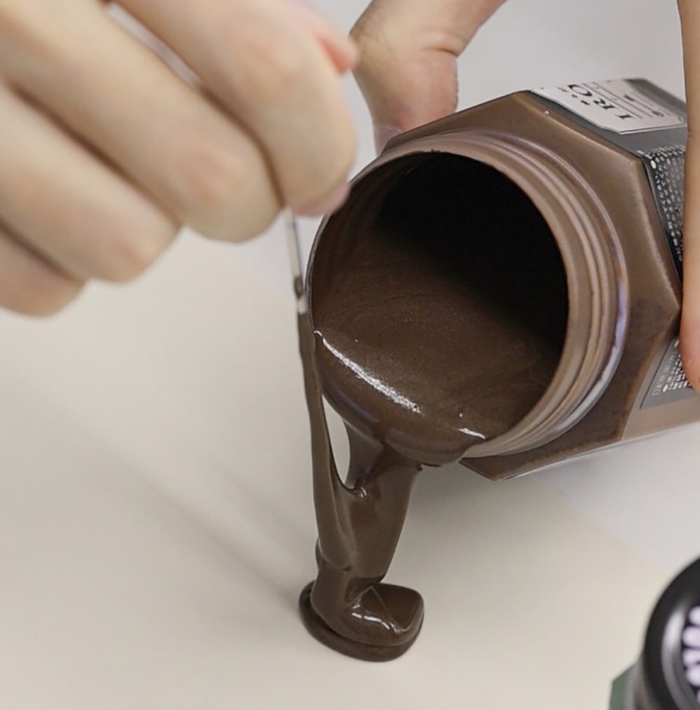 アイアンブラウン