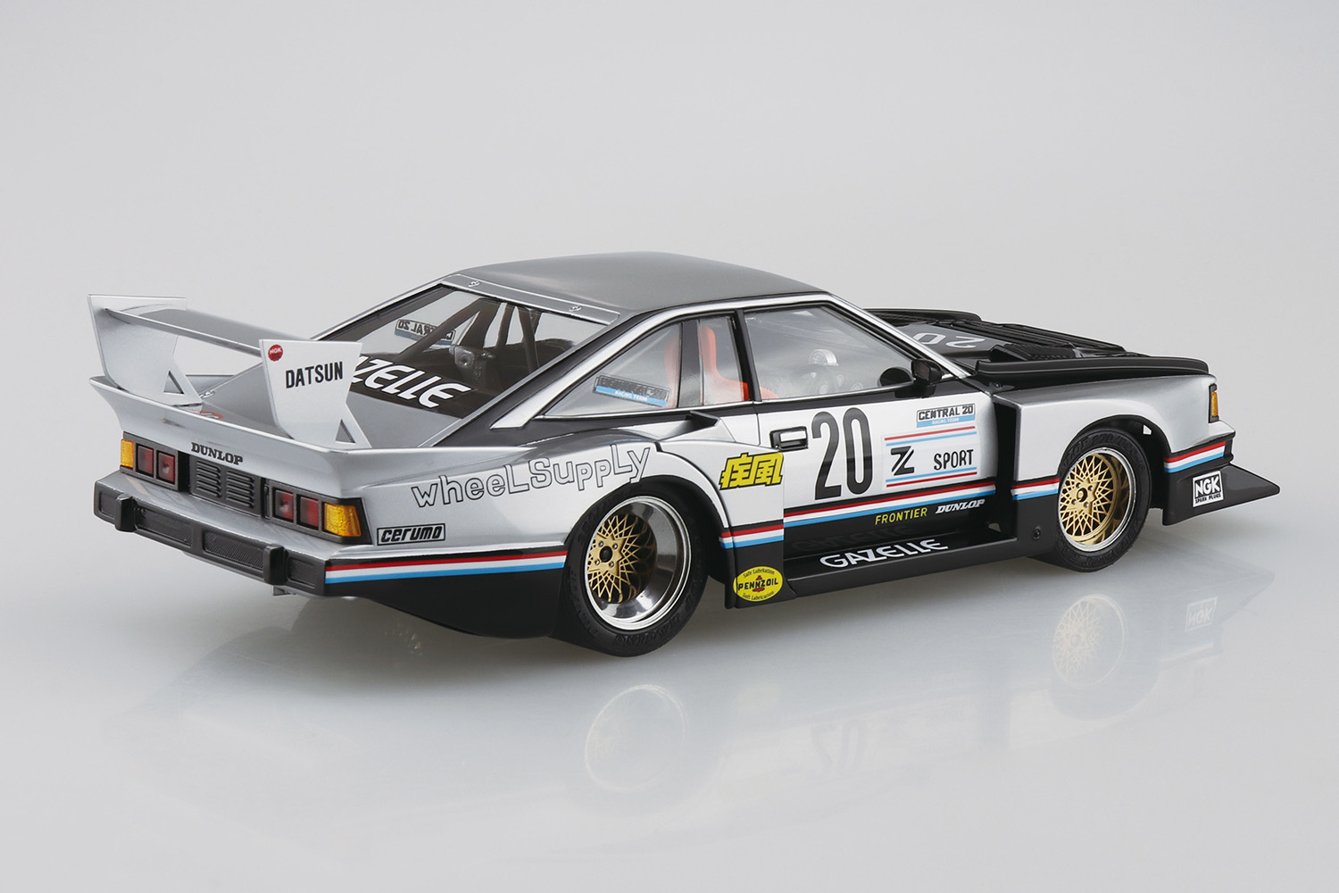 ザ・モデルカー No.SP9 1/24 ニッサン S110 ガゼール スーパー