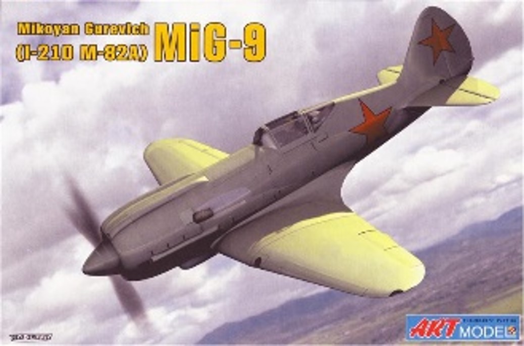 1/72 MiG-9 (I-210) 戦闘機 M-82Aエンジン搭載機