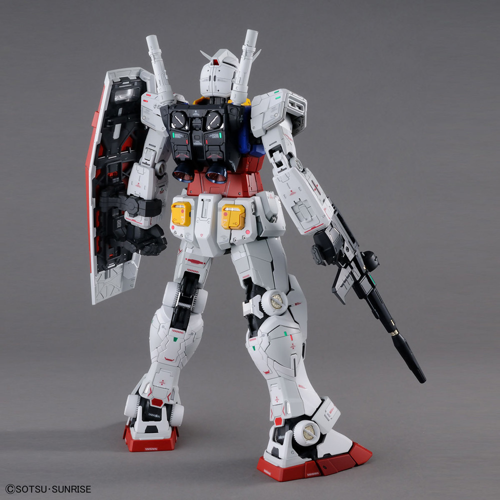 PG UNLEASHED 1/60 RX-78-2 ガンダム【4573102607652】