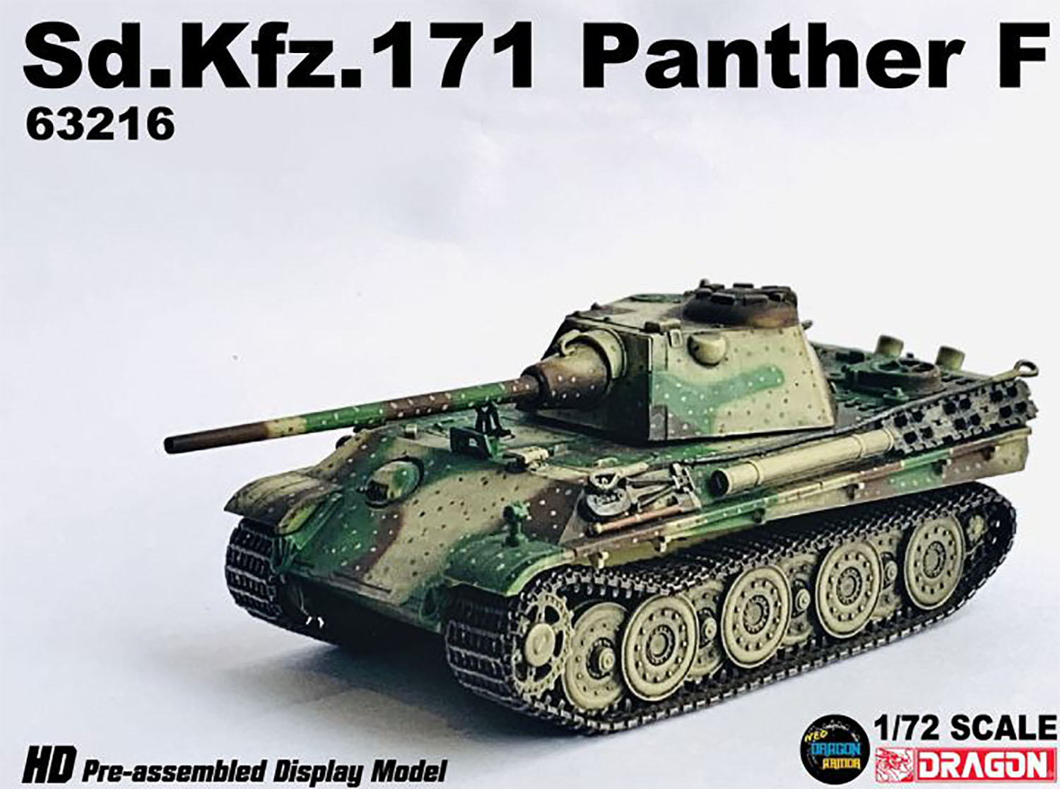 1/72 WW.II ドイツ軍 Sd.Kfz.171 パンターＦ アンブッシュ迷彩 ベルリン 1945 完成品