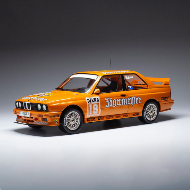 18RMC082A IXO 1/18 BMW E30 M3 1992年DTM ＃19 A.Hahne （Nurburgring）