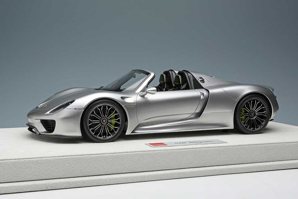 EML045A EIDOLON 1/18 Porsche 918 Spyder 2011 GTシルバー