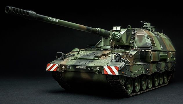 MENTS-012 モンモデル 1/35 ドイツPanzerhaubitze2000 自走砲