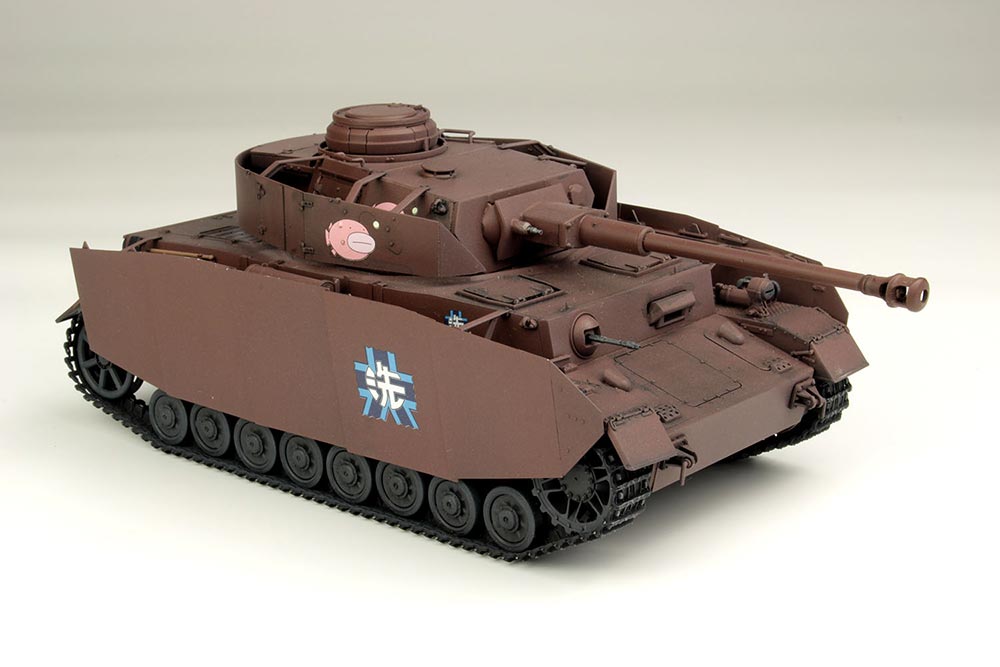 ガールズ&パンツァー 劇場版1/35 IV号戦車H型（D型改） あんこうチーム 10周年のIV号です!