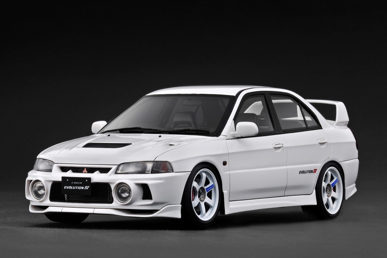 1/18　Mitsubishi LANCER EVOLUTION Ⅳ (CN9A) White