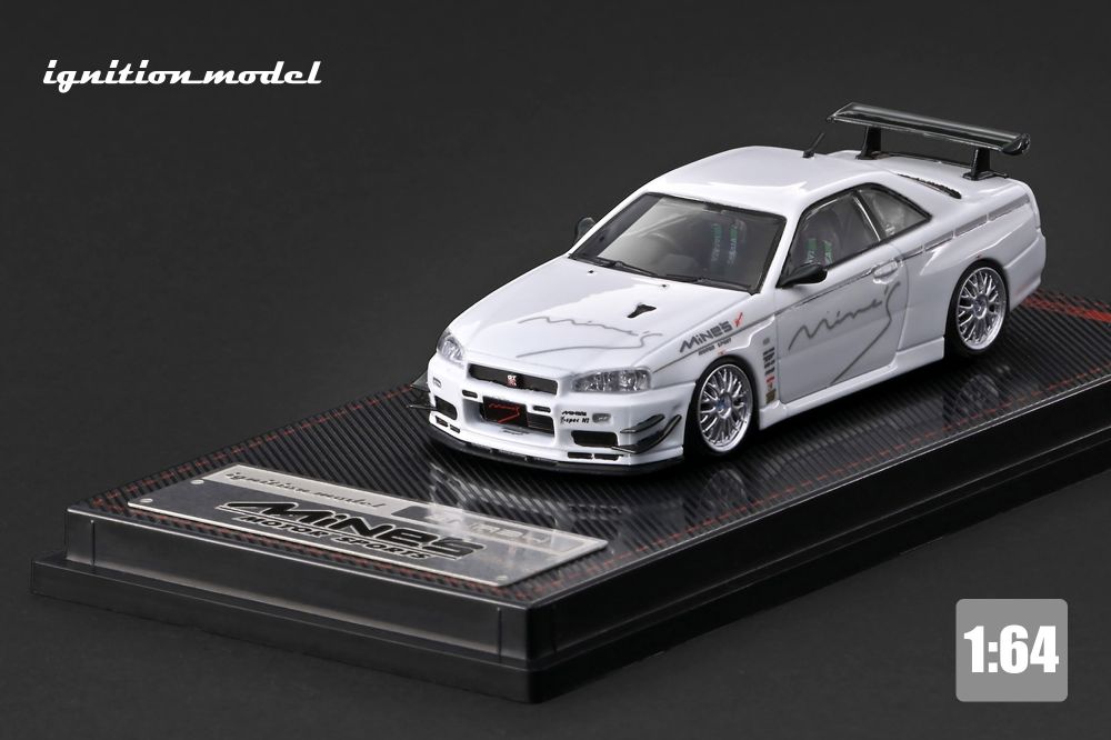 Nissan Skyline GT-R Mine's (R34) White (1/64 Scale)【IG4092