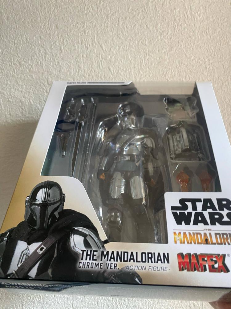 MAFEX THE MANDALORIAN CHROME Ver.